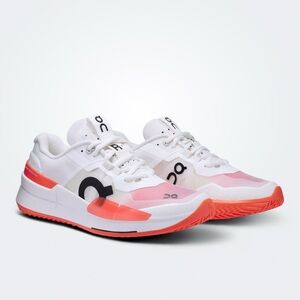 NIB ON On Cloud Roger Pro 2